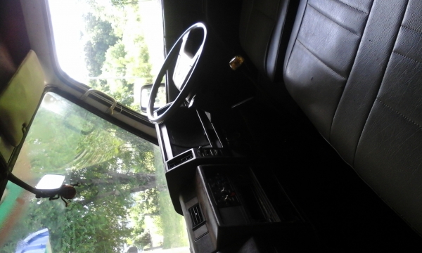 ขายด่วน รถบรรทุก4ล้อ สภาพตัวถังดี ราคาถูกเจ้าของขายเอง