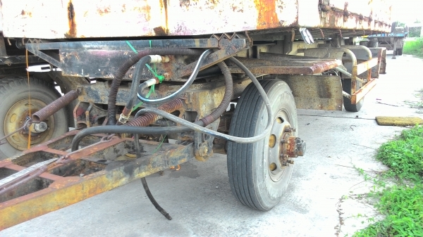 ขายหางพ่วง 2 เพลาดั้ม RCK จำนวนสองหาง จอดนานทะเบียนพร้อมโอนครับป้ายขาว