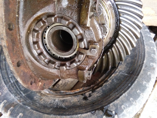 ขายเฟืองท้าย ฮีโน่ 8 น๊อต