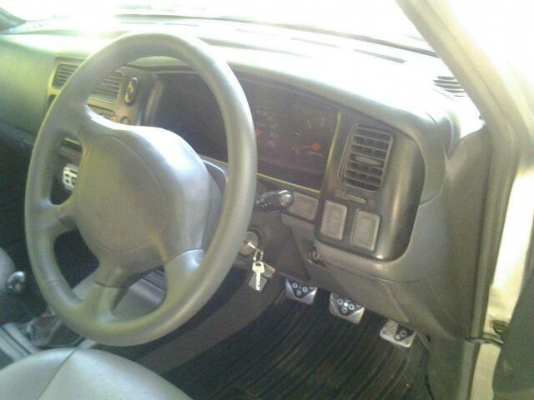 Mitsubishi Strada Cab ปี 97