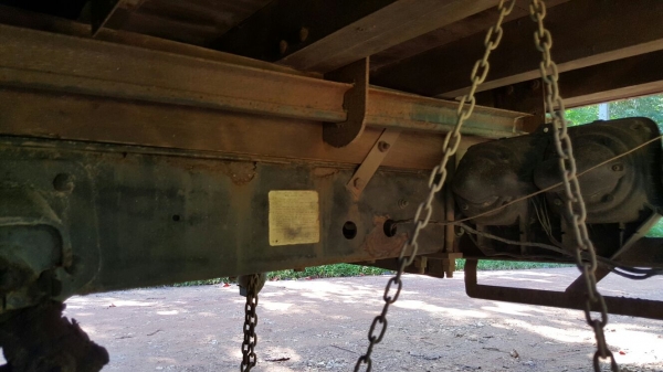 รถฮีโน่ 6 ล้อ หลังถนน FC - 112  /  117 แรงม้า. ปี 35    สนใจติดต่อ   081 - 6079515