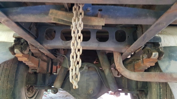 รถฮีโน่ 6 ล้อ หลังถนน FC - 112  /  117 แรงม้า. ปี 35    สนใจติดต่อ   081 - 6079515