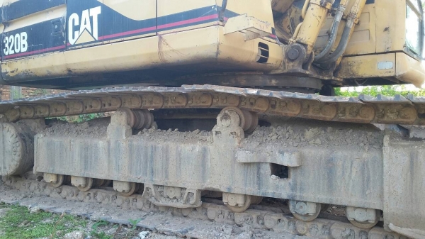 รถแบคโฮ CAT 320V1 ไฟฟ้าครบ