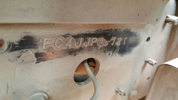 รถฮีโน่ 6 ล้อ ตู้แห้ง FC4J - 150 แรงม้า. ปี 48     สนใจติดต่อ  081 - 6079515