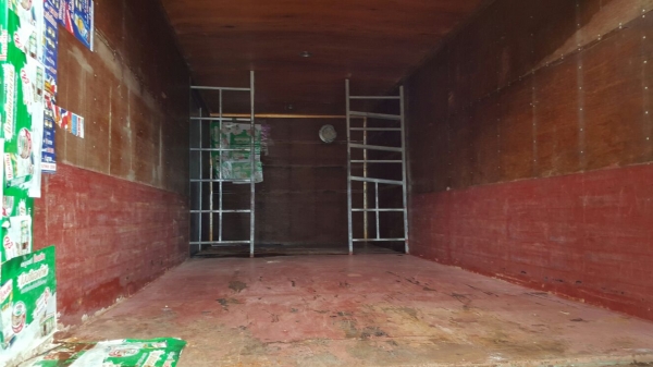 รถฮีโน่ 6 ล้อ ตู้แห้ง FC4J - 150 แรงม้า. ปี 48     สนใจติดต่อ  081 - 6079515