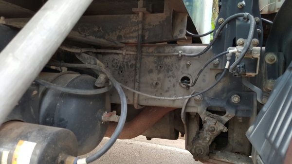 รถฮีโน่ 6 ล้อ ตู้แห้ง FC4J - 150 แรงม้า. ปี 48     สนใจติดต่อ  081 - 6079515