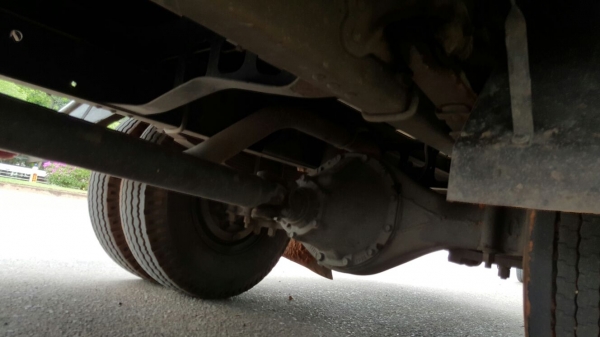 รถฮีโน่ 6 ล้อ ตู้แห้ง FC4J - 150 แรงม้า. ปี 48     สนใจติดต่อ  081 - 6079515