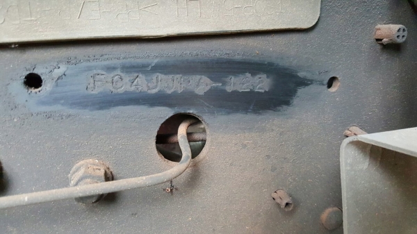 รถฮีโน่ 6 ล้อ ตู้แห้ง FC4J - 150 แรงม้า. ปี 48     สนใจติดต่อ  081 - 6079515