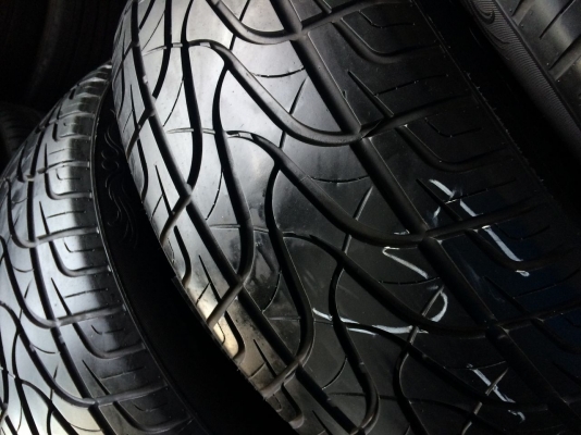 ขายยาง20" 265/50R20 ปี 12 (4512) Fullrun HS299 สวยๆ4เส้นขาย 5,500 บาท สวยงามครับ สนใจโทร คุณแจ๊ค 06-2121-9299 ดูยางแถวดอนเมืองซอยวิภาวดีรังสิต35