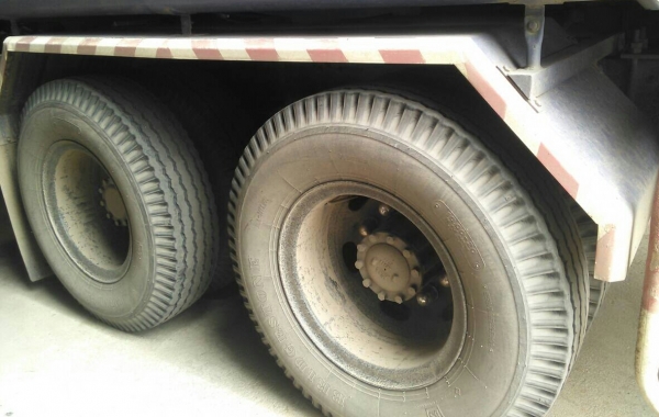 สิบล้อ ฮีโน่ FL1J 220 ปี48 บรรทุกน้ำมัน 16,000ลิต สภาพพร้อมใช้ สวยเดิมทั้งคัน