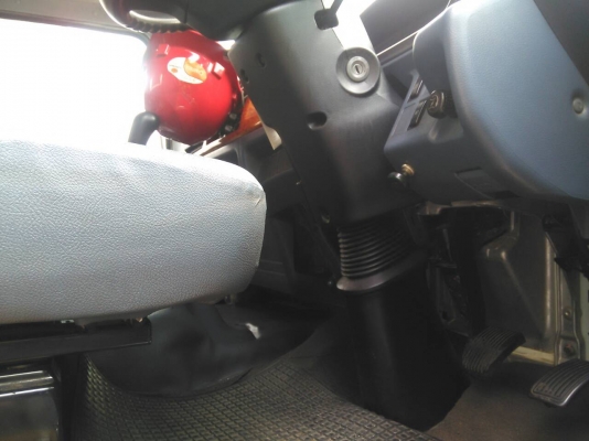 สิบล้อ ฮีโน่ FL1J 220 ปี48 บรรทุกน้ำมัน 16,000ลิตร สภาพสวยจัดพร้อมใช้ ทะเบียนพร้อมโอน ราคา 1,390,000บ ต่อรองได้