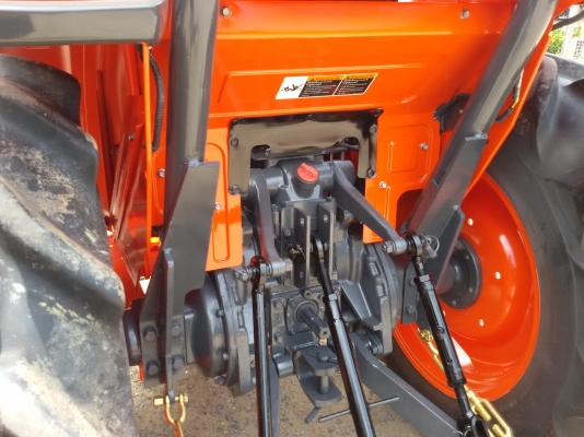 ปัญญาแทรคเตอร์..จัดมาให้ครับ ด่วน!!!คูโบต้า L3608 พร้อมใบมีดคานล่าง พร้อม โรตาลี่ เล่มทะเบียนพร้อม จัดส่ง ประเทศเมียนมาร์