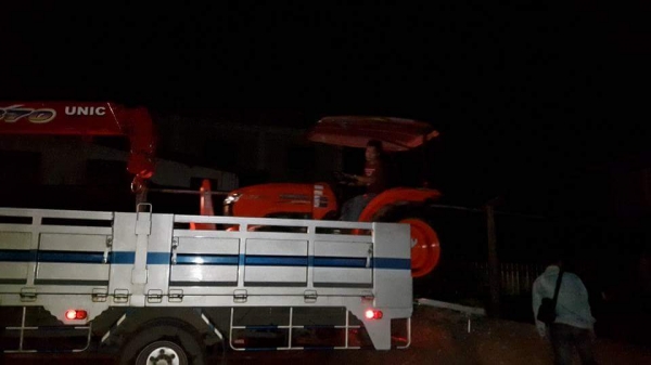 ปัญญาแทรคเตอร์..จัดมาให้ครับ ด่วน!!!คูโบต้า L3608 พร้อมใบมีดคานล่าง พร้อม โรตาลี่ เล่มทะเบียนพร้อม จัดส่ง ประเทศเมียนมาร์