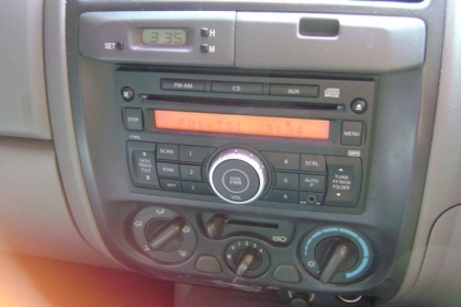 วิทยุติดรถยนต์ 2 din เล่น cd , mp3 ของ nissan navara