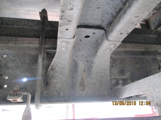 มิตซู10ล้อ.1เพลาเครื่อง6D16.ตู้3บาน7.20.ม.ครัชซีสวย.เครื่องดี.ราคา.555,000..