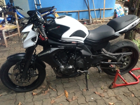 ขายดาวน์ ER6N 2014