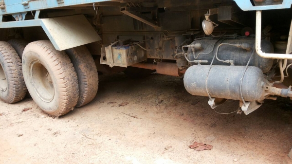 ขายรถบรรทุก 10 ล้อดัมพ์ HINO FM18 ใส่เครื่อง EM100 220 แรงม้า ราคา 550000