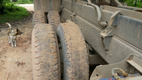 ขายรถบรรทุก 10 ล้อดัมพ์ HINO FM18 ใส่เครื่อง EM100 220 แรงม้า ราคา 550000