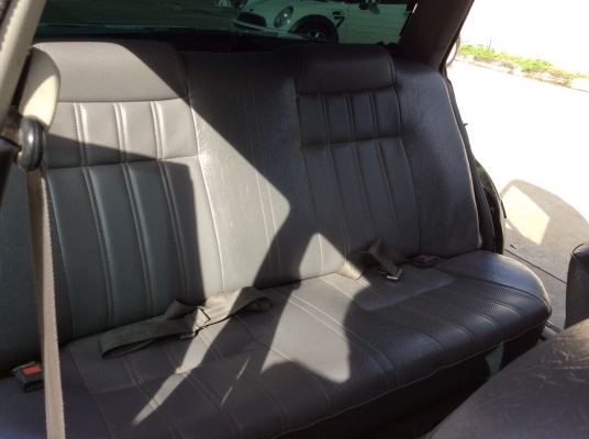 ขายรถฮอนด้า ซีวิค ปี90 เครื่องV-tec D15B เกียร์ออโต้ เพาเวอร์ ไฟฟ้าคู่หน้า ภายในเบาะหนังสวยๆเลยครับ แอร์หนาว ตัวถังสวยๆเดิมๆไม่มีชน สีเงาสววทั้งคัน แม็ก15" ยางดี รถขับดีเลยครับ รถสวยพร้อมใช้งานครับ ภาษี59 ประกันประเภท3