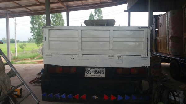 ขาย 6 ใหญ่สภาพพร้อมใช้งานครับ.F17  ยาว6ม 185แรงเครื่องสวยครับแห้งมาก..ครัซซีสวยจัดครับช่างล่างใหญ่บิ๊กเลยครับ