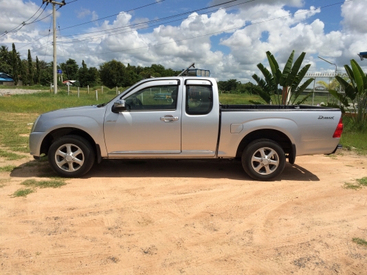 D-MAX Supertitanium ปี54 พร้อมลุยราคาเบาๆ D-MAX Supertitanium ปี54 พร้อมลุยราคาเบาๆ