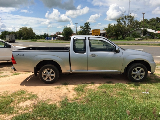 D-MAX Supertitanium ปี54 พร้อมลุยราคาเบาๆ D-MAX Supertitanium ปี54 พร้อมลุยราคาเบาๆ