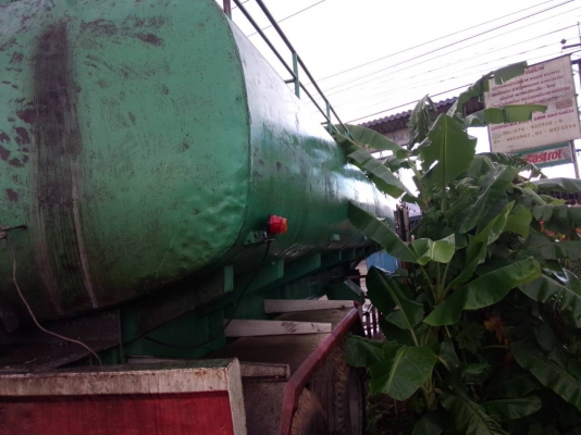 ขายหางก้างปลาพร้อมแท็งค์น้ำยาง 30000 ลิตรยาว 12 เมตร ไม่มีทะเบียน ราคา 200000