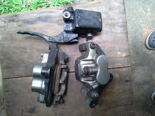 ขายอะไหล่ xjr400