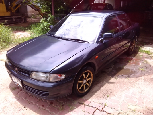 E-car ปี 95 สภาพดี เครื่องเยี่ยม เกียร์ธรรมดา แอร์เปลี่ยนใหม่ทั้งระบบ หนาวมาก E-car ปี 95 สภาพดี เครื่องเยี่ยม เกียร์ธรรมดา แอร์เปลี่ยนใหม่ทั้งระบบ หนาวมาก