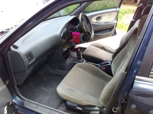 E-car ปี 95 สภาพดี เครื่องเยี่ยม เกียร์ธรรมดา แอร์เปลี่ยนใหม่ทั้งระบบ หนาวมาก E-car ปี 95 สภาพดี เครื่องเยี่ยม เกียร์ธรรมดา แอร์เปลี่ยนใหม่ทั้งระบบ หนาวมาก