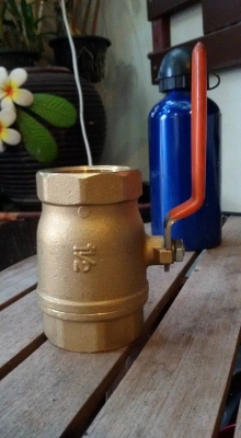 ขาย บอลวาวล์ทองเหลือง KITZ 400A ( ชาติ ลำพูน ) ขาย บอลวาวล์ทองเหลือง KITZ 400A ( ชาติ ลำพูน )