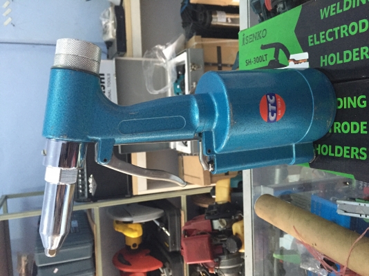 ขาย ปืนยิงรีเวทลม ctc มือสองครับ ขาย ปืนยิงรีเวทลม ctc มือสองครับ