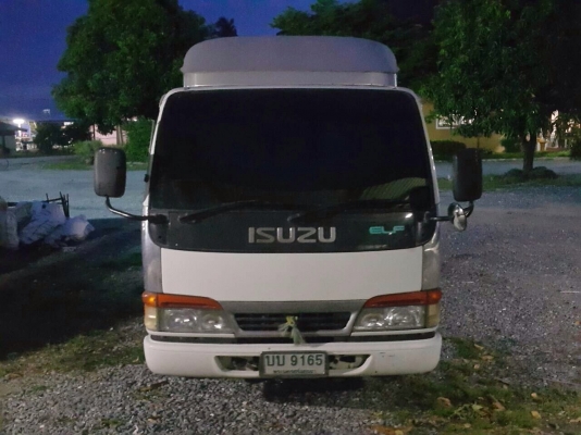 ขายISUZU ELF ป้ายไม่ติดเวลา 4 ประตู ขายISUZU ELF ป้ายไม่ติดเวลา 4 ประตู