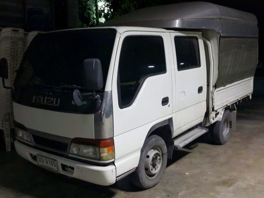 ขายISUZU ELF ป้ายไม่ติดเวลา 4 ประตู ขายISUZU ELF ป้ายไม่ติดเวลา 4 ประตู