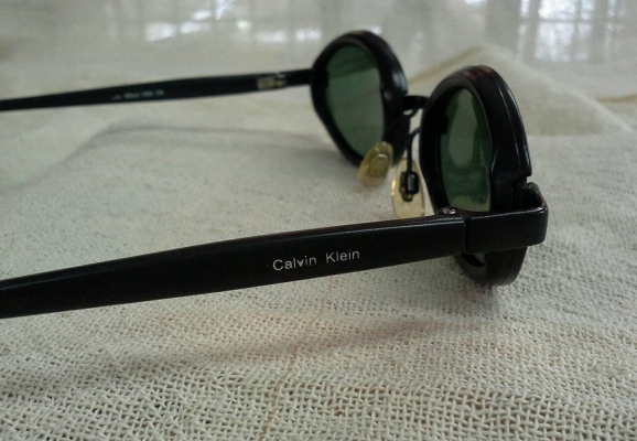 แว่นตาแฮนด์เมด  แบรนด์ดังระดับโลก  CALVIN KLEIN USA