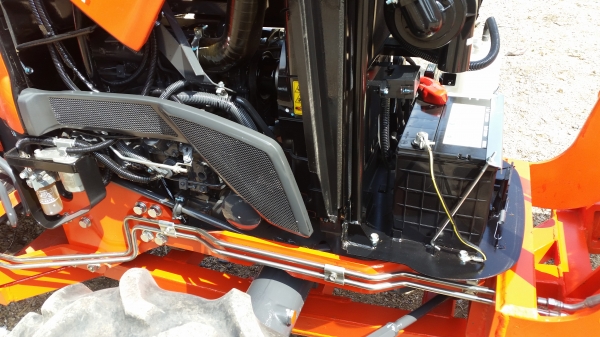 ขายรถไถคูโบต้า  KUBOTA   L 3608SP พร้อมชุดใบมีดดันหน้าคานล่าง