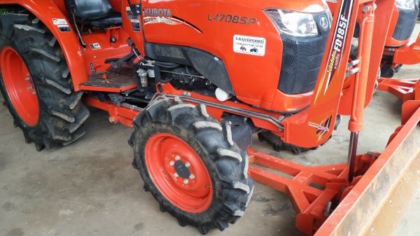 ขายรถไถคูโบต้า KUBOTA L4708SP (4WD) ขายรถไถคูโบต้า KUBOTA L4708SP (4WD)