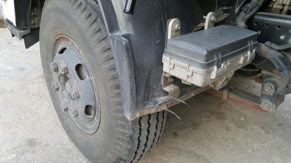 รถอีซุซุ 6 ล้อดั้ม NPR 150 แรงม้า ปี 51.    สนใจติดต่อ  081 - 6079515