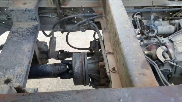 รถอีซุซุ 6 ล้อดั้ม NPR 150 แรงม้า ปี 51.    สนใจติดต่อ  081 - 6079515