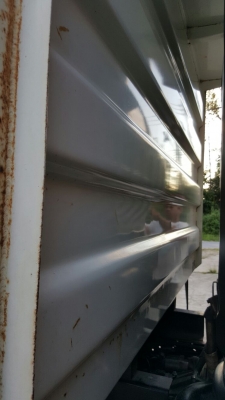 รถอีซุซุ 6 ล้อดั้ม NPR 150 แรงม้า ปี 51.    สนใจติดต่อ  081 - 6079515