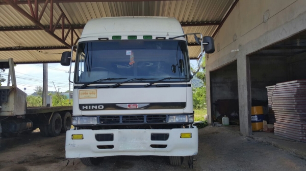 รถฮีโน่ 10 ล้อดั้ม FM3H เปลื่ยนเครื่อง 320 แรงม้า.    สนใจติดต่อ  081 - 6079515