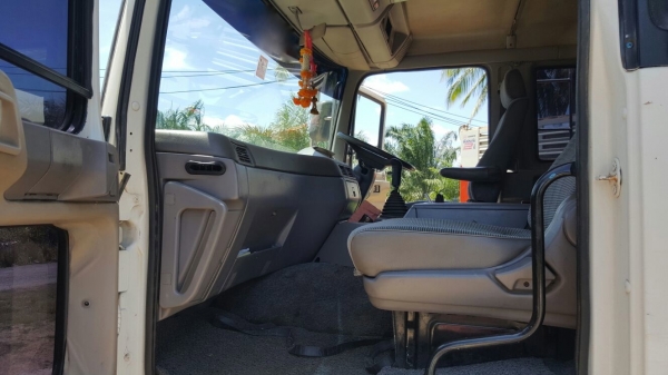 รถฮีโน่ 10 ล้อดั้ม FM3H เปลื่ยนเครื่อง 320 แรงม้า.    สนใจติดต่อ  081 - 6079515