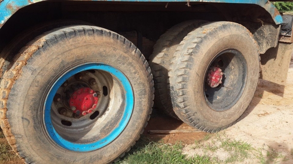 ขาย10ล้อ2เพลาอีซูซุ จัมโบ้200 สโลว์อินเตอร์4สปีด แชชซีใหญ่ ช่วงล่างดีเช็คใหม่สวยดัมพ์ พร้อมใช้งาน เอกสารเล่มทะเบียนพร้อมโอน พร้อมลุยงาน ขาย10ล้อ2เพลาอีซูซุ จัมโบ้200 สโลว์อินเตอร์4สปีด แชชซีใหญ่ ช่วงล่างดีเช็คใหม่สวยดัมพ์ พร้อมใช้งาน เอกสารเล่มทะเบียนพร้อมโอน พร้อมลุยงาน