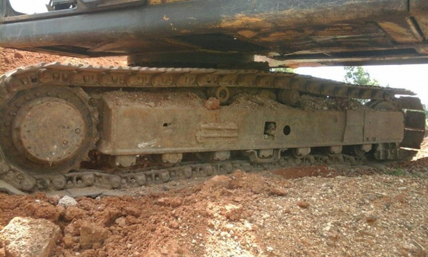 ขายรถขุดแบ็คโค PC200 KATO ช่วงล่างดี เอวดี สภาพพร้อมใช้งาน ภายในครบพร้อมลงงาน