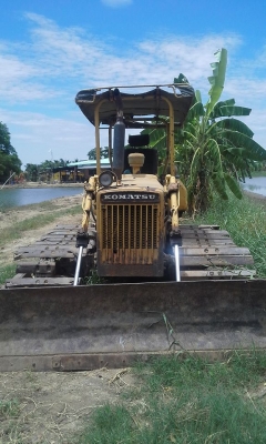 รถแทรคเตอร์ โคมัสสุ d20pl รุ่น 3กับ6