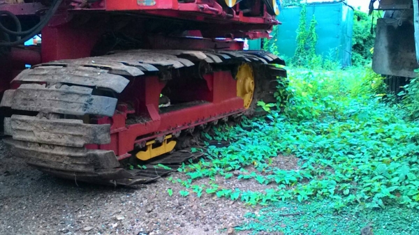 รถเกี่ยวข้าว KM47 ศักดิ์พัฒนา อุ้ม2.5 เดิน200 พร้อมใช้