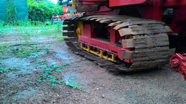 รถเกี่ยวข้าว KM47 ศักดิ์พัฒนา อุ้ม2.5 เดิน200 พร้อมใช้