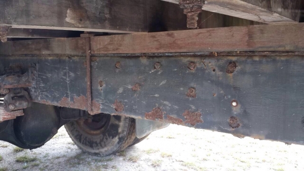 ขายรถบรรทุก 6 ล้อรั้วใหญ่ ISUZU ROCKY 195 แรงม้า ยาง 900 กระบะยาว 7.20 เมตร คัสซี FTR32 ราคา 370000