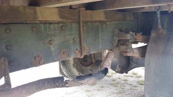 ขายรถบรรทุก 6 ล้อรั้วใหญ่ ISUZU ROCKY 195 แรงม้า ยาง 900 กระบะยาว 7.20 เมตร คัสซี FTR32 ราคา 370000