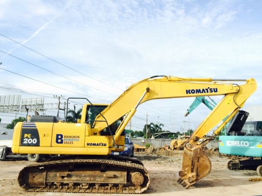 ขาย KOMATSU PC200-8 ไมล์6,xxxชม.รถสวย เอวแน่น ช่วงล่างเต็ม